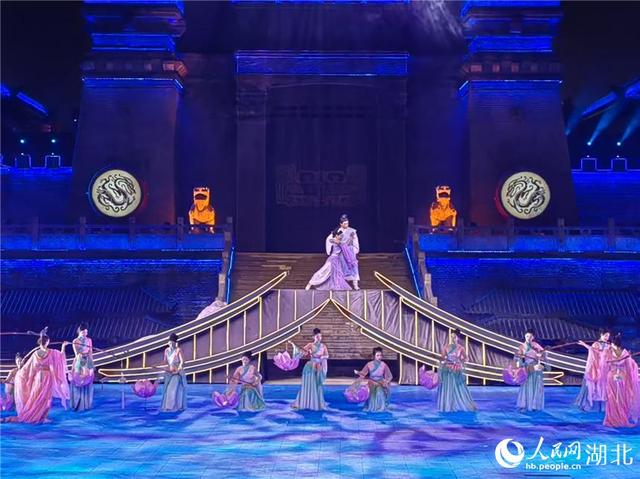 行进中国|古今交响“借东风” 千年新韵入画来