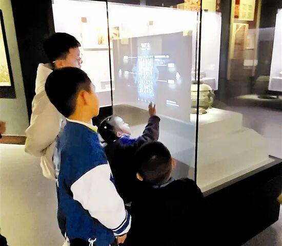 光影中的三门峡（561）