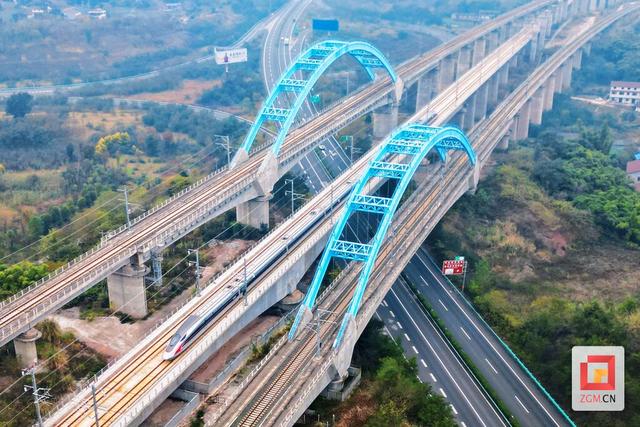 路延山河处 客入盐都来——自贡畅达交通释放文旅新动能