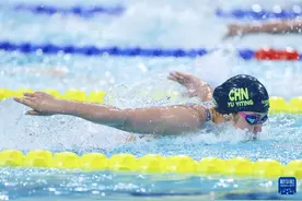 全国游泳冠军赛：女子100米蝶泳决赛赛况图片
