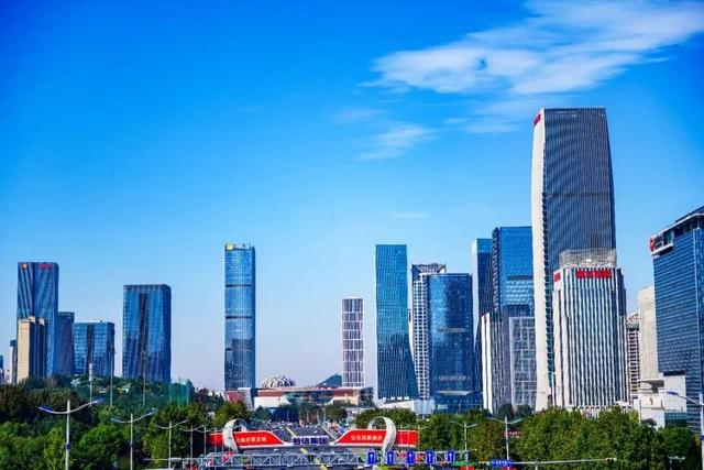 海右时评 | 致每一位翻越浪浪山的年轻人