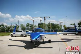 “世界工厂”东莞实现飞机制造“零的突破”图片