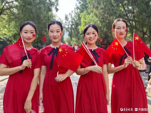 双节拍 | 千佛山上欢乐同庆