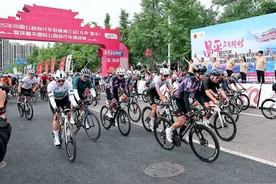 复刻亚运会同款赛道，环昌平国际公路自行车挑战赛今日开赛图片