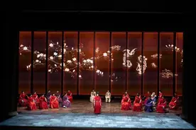 话剧《苏堤春晓》成都加场，主演辛柏青：舞台上的苏轼幽默风趣图片