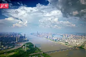 “道别时，总书记叮嘱我们把这件事做好”——习近平总书记在武汉产业创新发展研究院考察回访记图片