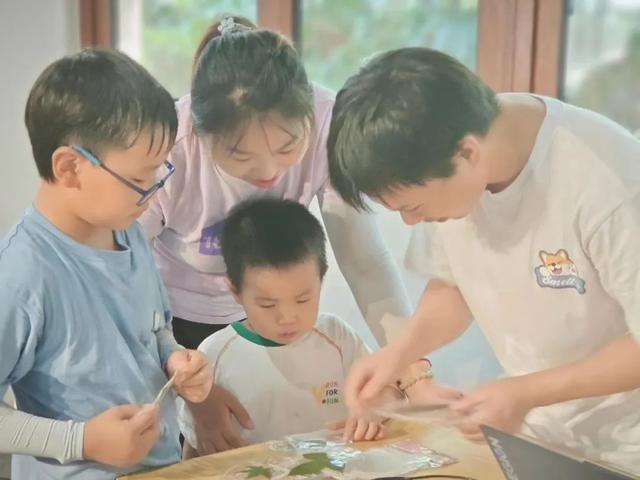 羽林探秘、绿脉解码、古树寻宝……这个暑假，亲子家庭沉浸式体验松江森林课堂