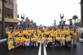 从银幕走进小黄人乐园，北京环球暑期沉浸式“入戏”体验持续加码 | 文旅快报图片