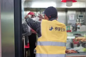 餐饮商家备货迎春节小高峰 美团快驴进货“不打烊”保障供应图片