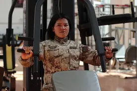 一等功特战女枪王，有了新身份图片