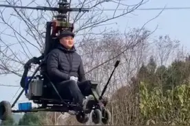 30秒｜四川广元55岁男子花35万买飞机 圆儿时飞行梦想图片