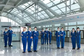 成都地铁27号线“青蓉班组”：为你“2”来，“7”待已久图片