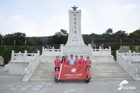 山东师范大学马克思主义学部调研队赴沂蒙红嫂纪念馆开展大思政课建设实践研学图片