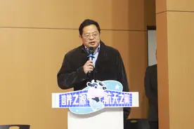 2025开学季，湖北孝感迎来“百城千校·学生营养健康教育公益行”图片