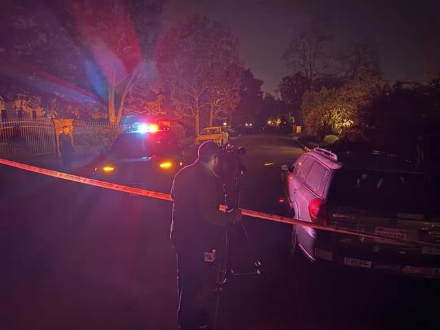 突发！知名导演与妻子在家中遇害！周边街道已被警方封锁