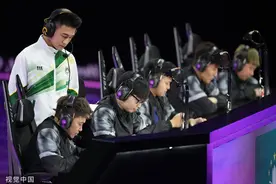 从足球、电竞到国际象棋，它们为何不相信女性？| 编辑部聊天室图片