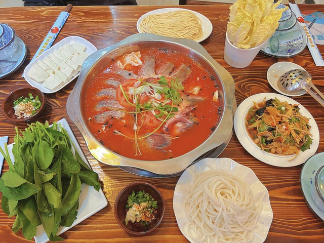 绝美！北京“蓝调”冰瀑奇观，惊艳亮相 | 周末京郊微度假