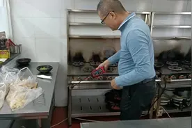 长江路街道聚焦燃气安全专项整治，为居民撑起“安全伞”图片