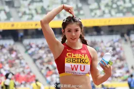 吴艳妮，再次夺冠！图片