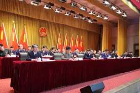 聚焦济南区县两会｜平阴县大力培育“玫城”系列品牌 助推电商产业高质量发展图片