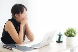 总是感到乏力疲倦，稍微动动就出汗？你可能是气虚体质图片