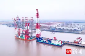 核心技术自主可控，全球最大打桩船“二航长青”号交付图片