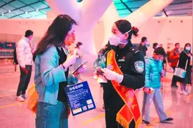 守边戍边女职工风采图片