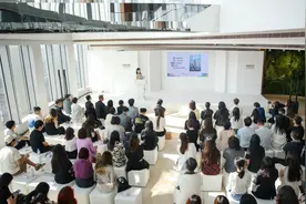 深圳时装周2025春夏系列媒体见面会举办图片