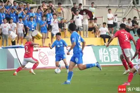 海南之星主场力克武汉江城 中乙联赛成功保级图片