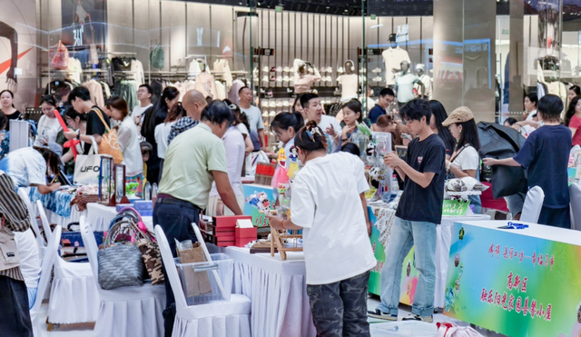预告｜这个国庆，来空港花田逛幸福集市！