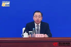 【新闻发布最前线】居全省前列！今年宜宾房地产开发投资达173亿元图片