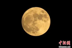 国际最新研究：月面发现潜在可进入洞道 或可选址为月球基地图片