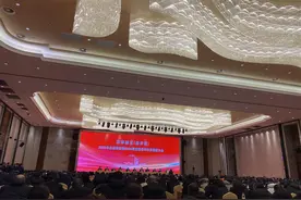 把C画成○，襄阳向东崛起城市新中心图片