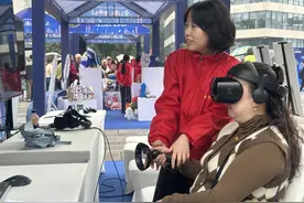 和萌犬互动、看灯光秀……“消防宣传月”主题活动来了图片