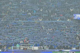 中国足球回暖：中超上座率持续上升图片