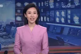 【新闻特写】痴迷龙舟赛 感受“中国范儿”图片