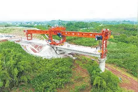 西出北上东延南下 铁路出川通道“进度条”四向刷新图片