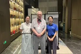 全球视野下的二战叙事与中国抗战｜泰迪·乌尔德里克斯：真正的牺牲者是中国人、苏联人和英国人图片