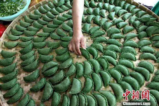 清明节能不能祝人快乐？蒙曼说，当然能！