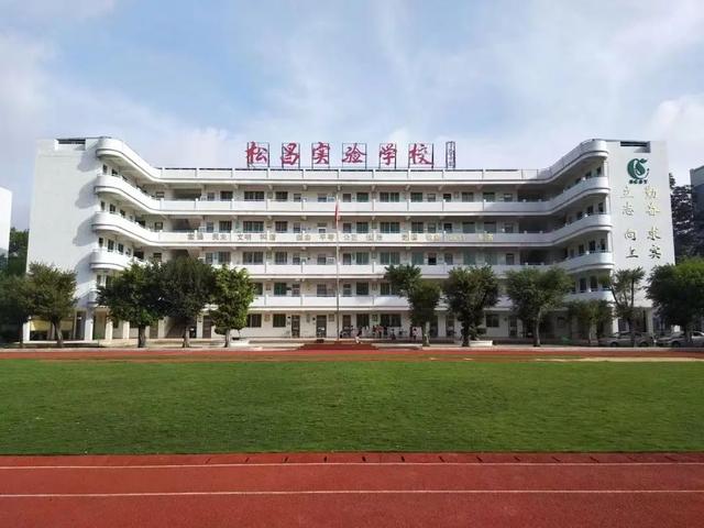 家乡人追忆吴清亮：每次回村都去祖屋