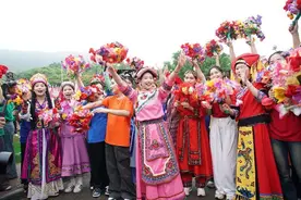 全民乐享“三月三”！各地举办沉浸式民俗嘉年华，引领“文化+旅游”潮流图片