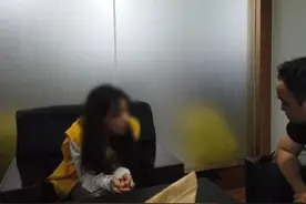 小伙与“美女”主播网恋被套路，民警一查：对方是男的图片