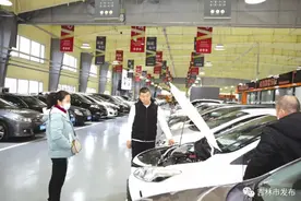 华港机动车交易市场正式运营图片