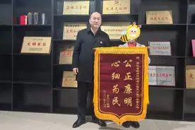 儿子去世，儿媳照顾自己10多年！杭州百岁老人做出一个决定图片