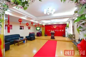 法国姑娘戴头纱来领证！揭秘湖北涉外婚姻登记处里的爱情故事图片