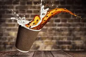 上帝之饮｜六个瓶子里的历史图片