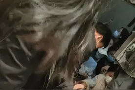降至1楼后突下沉！合肥一超高层写字楼发生电梯困人事件 20多人被困图片