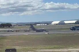 台媒：台军F-16战机自美返台进行升级，中途降落夏威夷时出故障图片