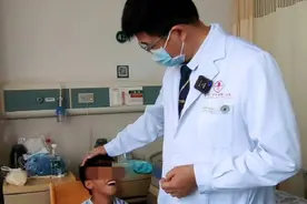 9岁男童甲状腺结节拖三年不治发展为癌，结节大小翻两倍远超成年人图片