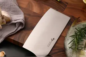 想买到一把无惧大蒜的刀 听听专家支的招儿图片